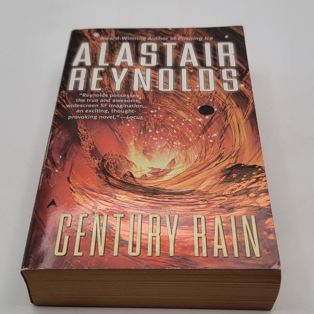Alastair Reynolds Century Rain Paperback 1st Printing Ace Science Fiction Good